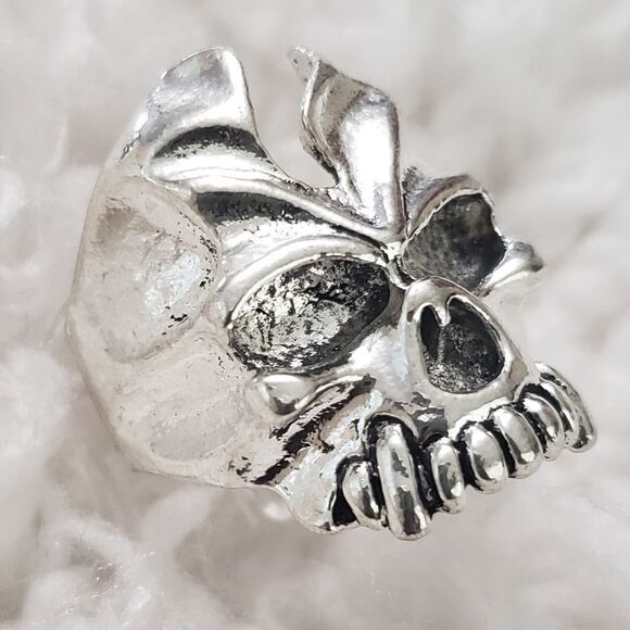 Skull Ring Stainless Jewerly Fashion Punk Silver - Picture 3 of 4